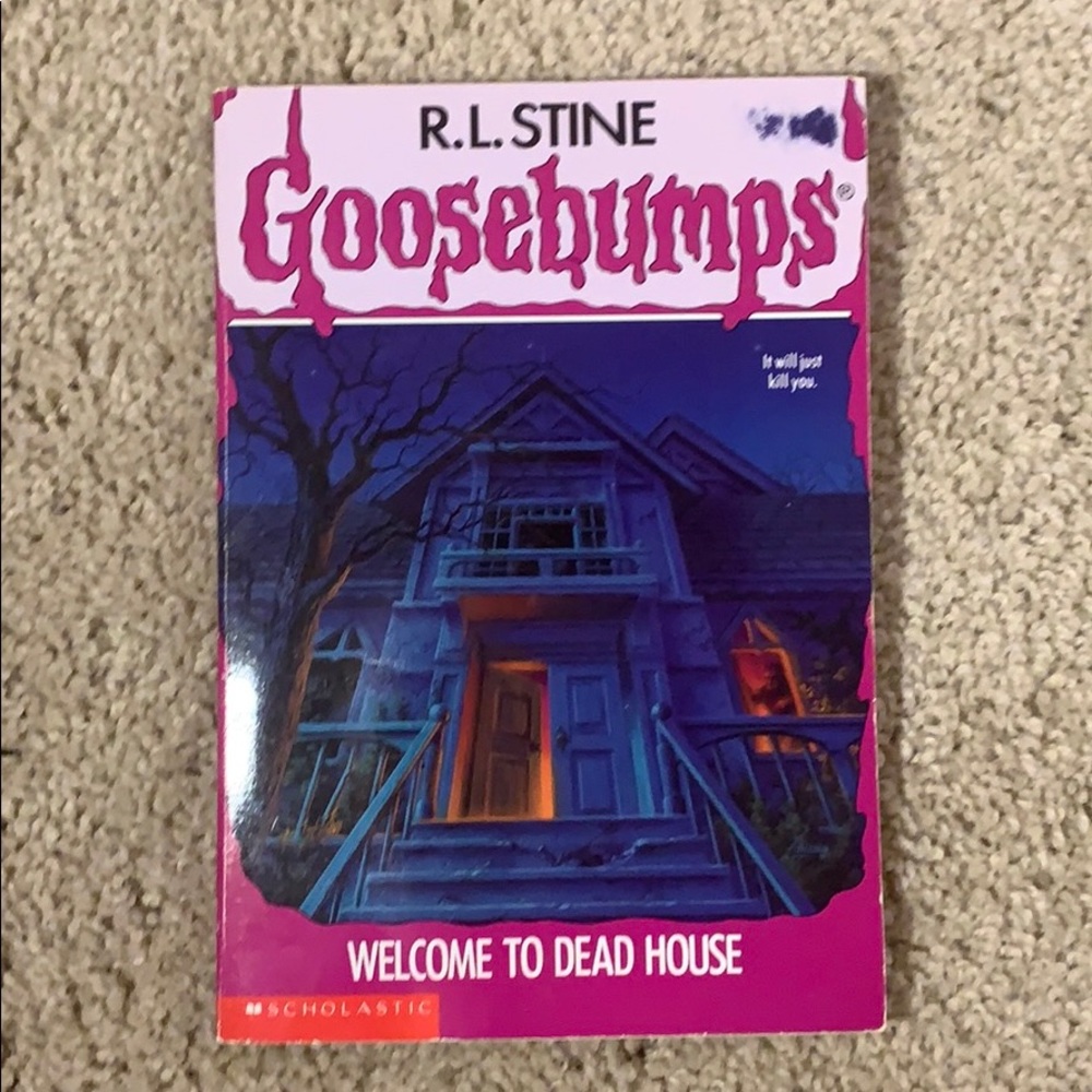 Welcome To Dead House goosebumps book
